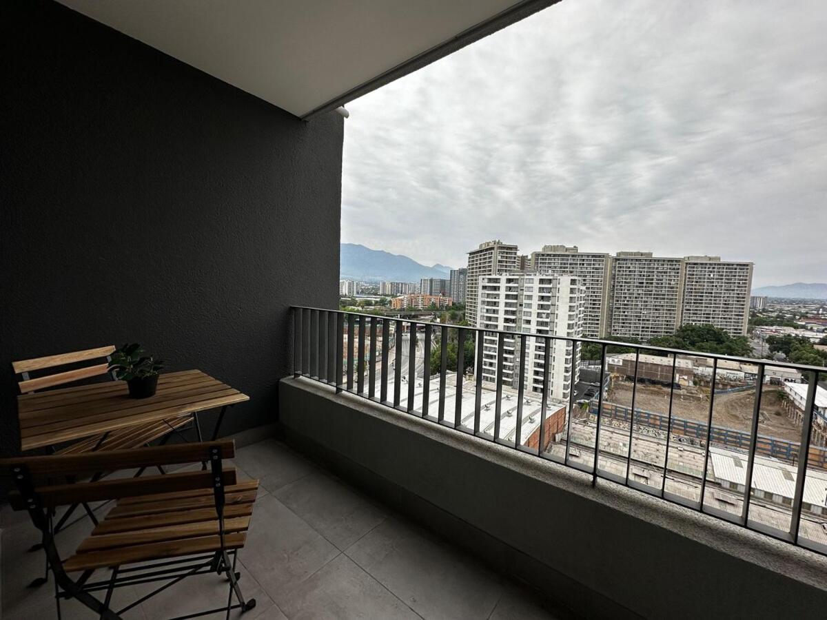 Basq - Metro Nuble 15 Apartamento